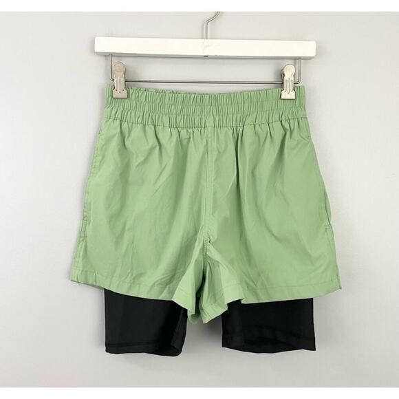 WeWoreWhat NWT Windbreaker Biker Shorts - Picture 2 of 5